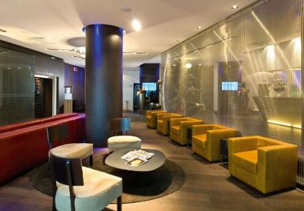 Cruiser Hotel